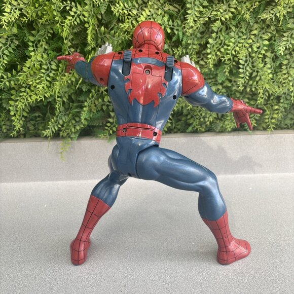 Hasbro Marvel Ultimate Spider-Man Power Webs Rapid-Fire Web-Blast - Picture 3 of 5
